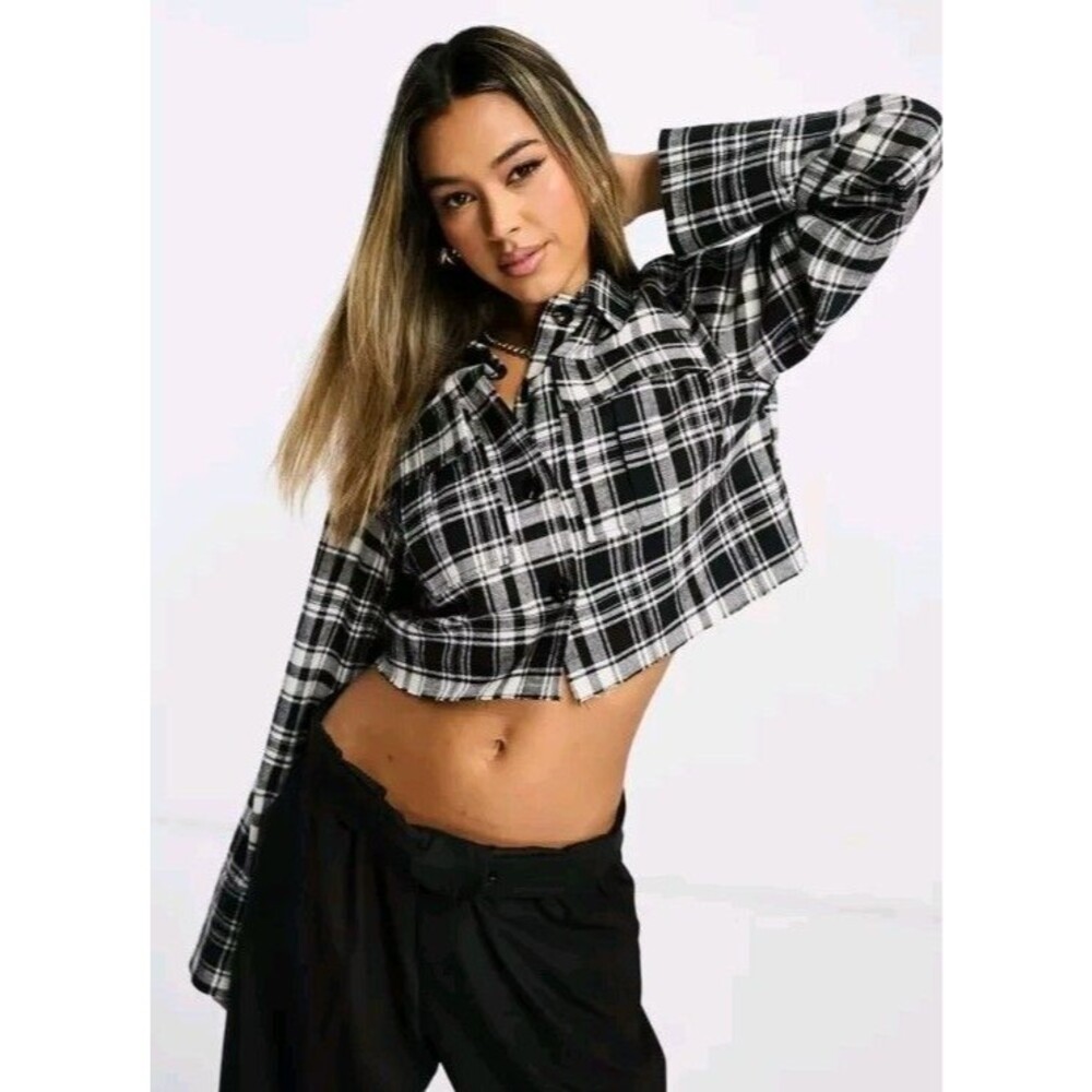 Size US 8 ASOS DESIGN Plaid Crop Shacket Black